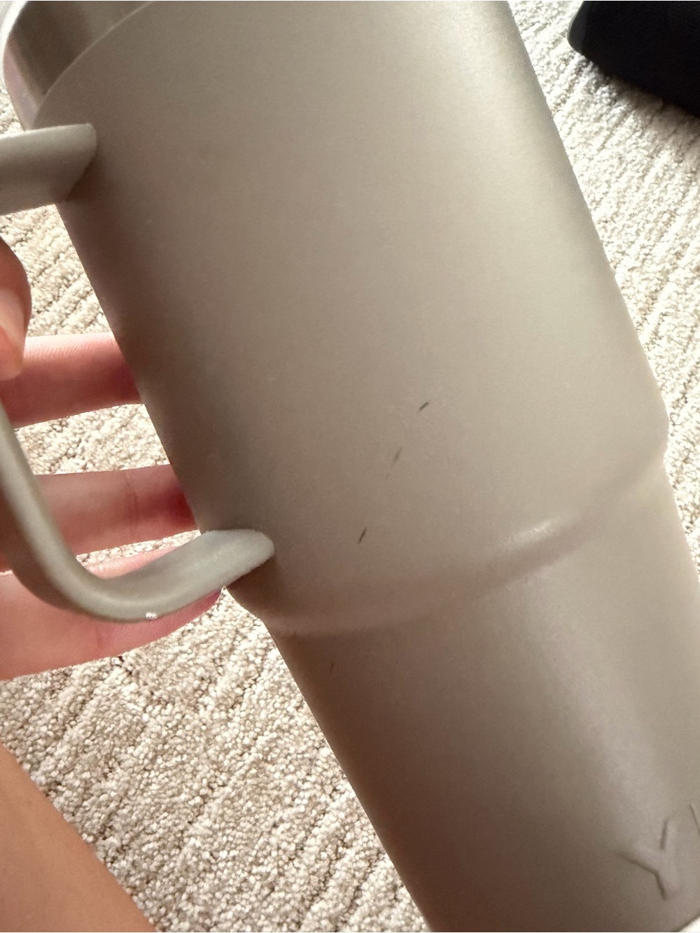 Yeti Rambler Travel Mug with Handle - Taupe Finish - Picture 4 of 4